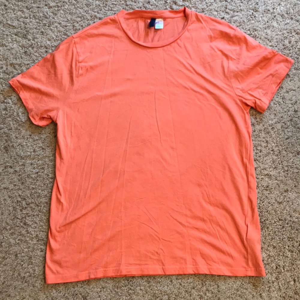 NWOT H&M XL SHIRT 👕